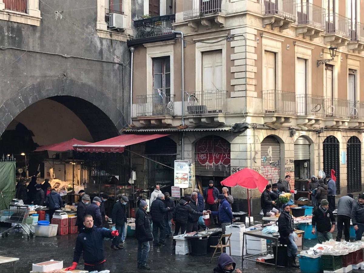 Evviva La Sicilia Catania Appartement Buitenkant foto